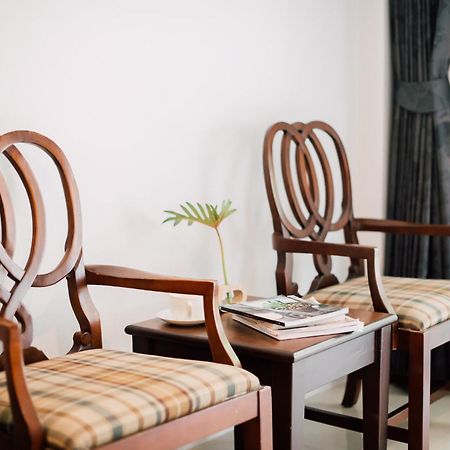 Harvest House Hotell Ao Nang Rum bild