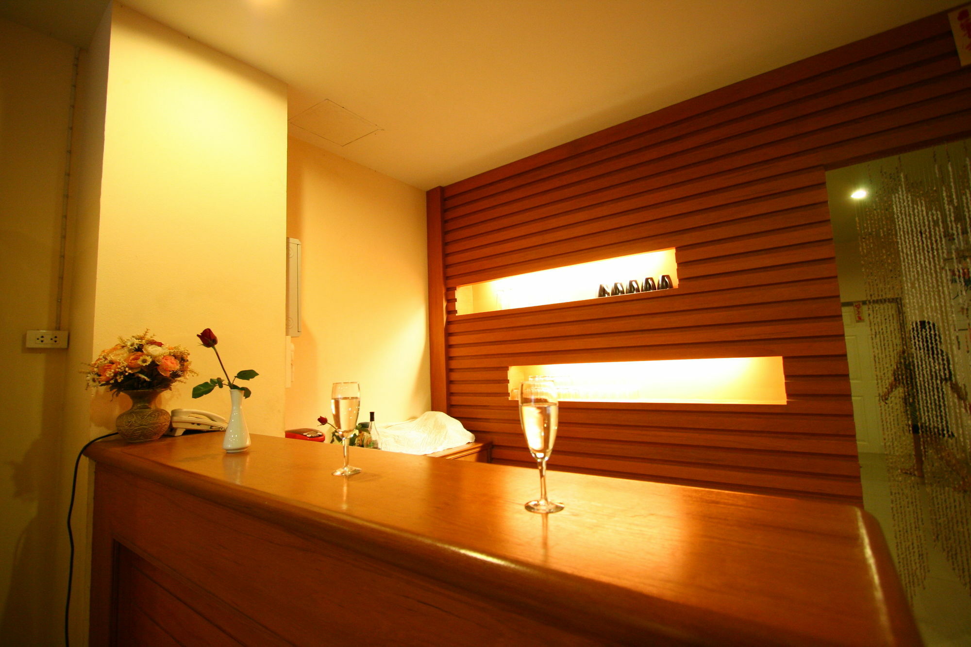 Harvest House Hotell Ao Nang Exteriör bild